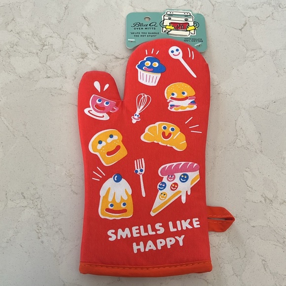 NWT Smells Like Happy! Oven Mitt - Picture 3 of 10